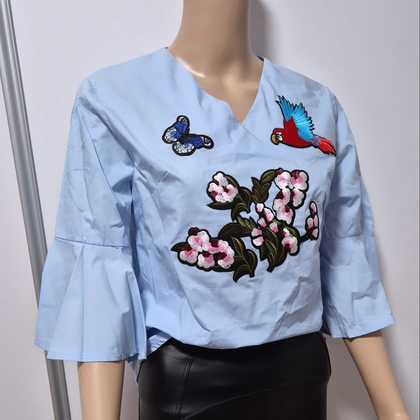 DK366-0781b